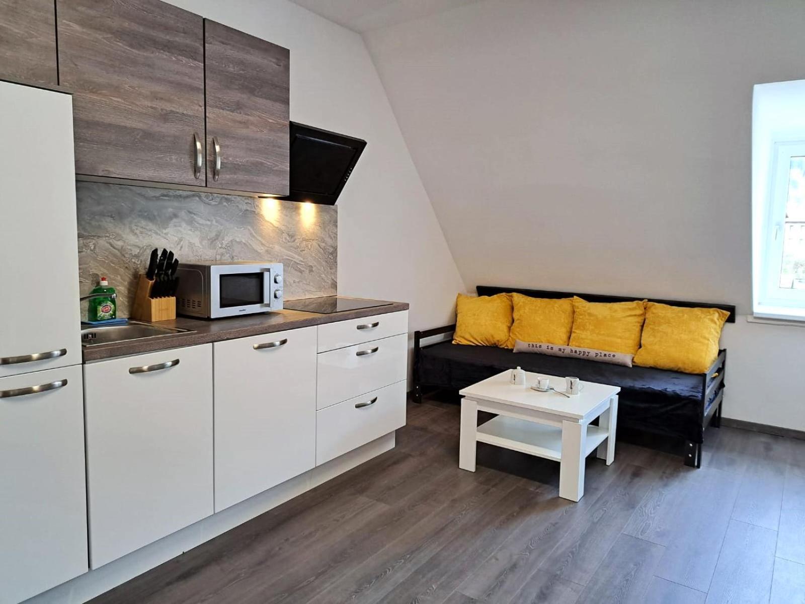 Rentcenter79 Apartamento Sankt Peter-Freienstein Exterior foto